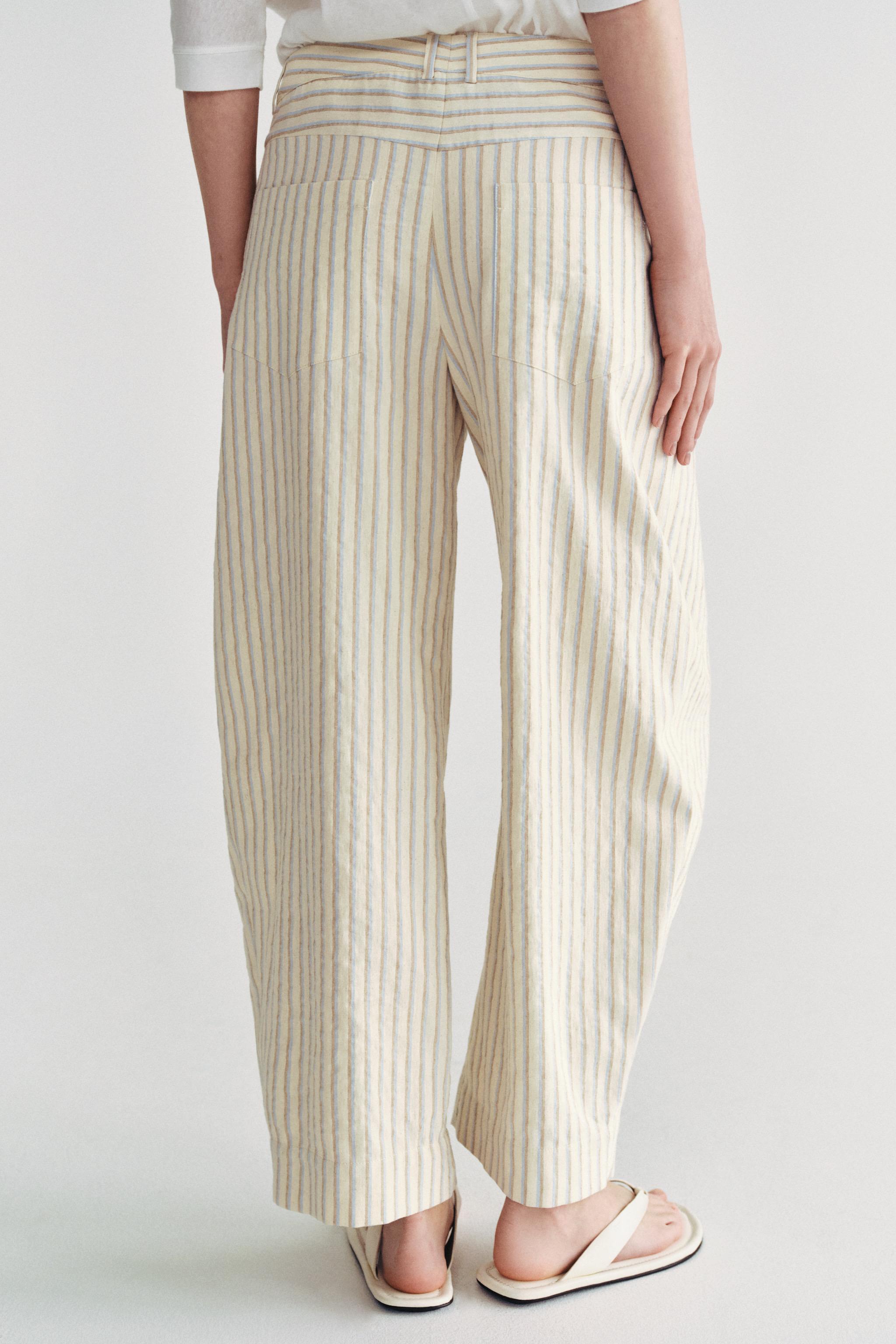 ZW COLLECTION STRIPED BARREL TROUSERS
